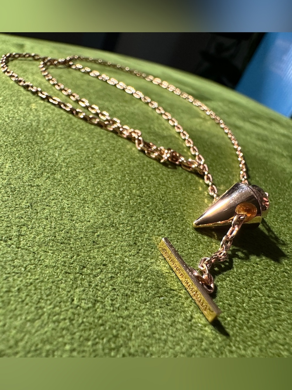 Vita Fede Rose Gold Delicate Titan Spike Arrohead Pendant Toggle Necklace